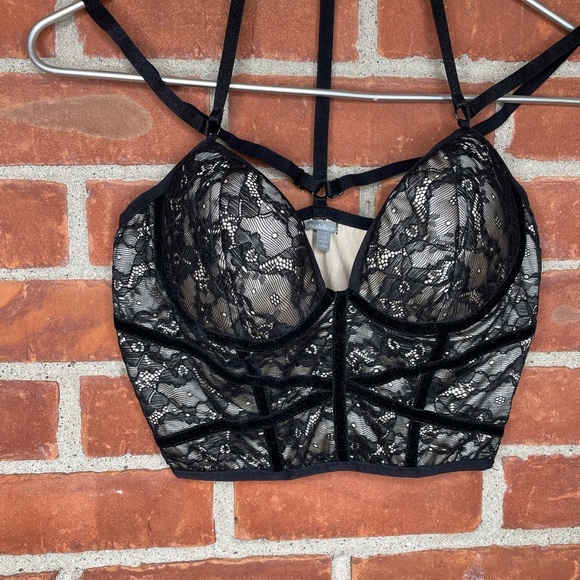 Vintage Y2K Charlotte Russe corset crop top - Picture 9 of 9